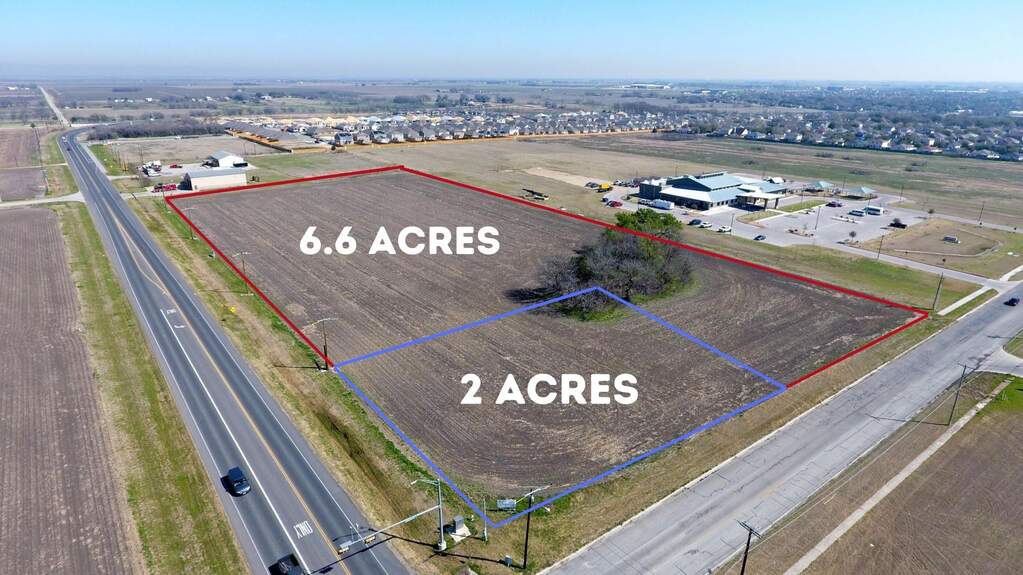 709 Carlos G Parker Blvd Nw, Taylor, TX 76574, Taylor