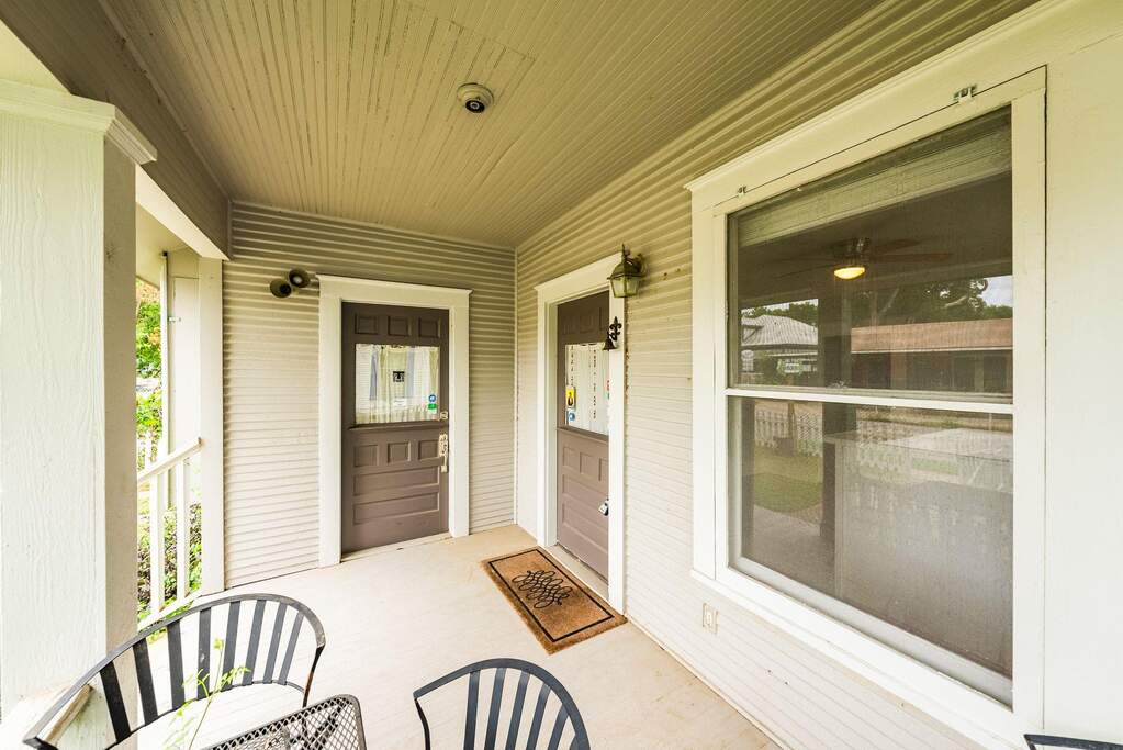 2032 E Cesar Chavez St, Austin, TX 78702 - More