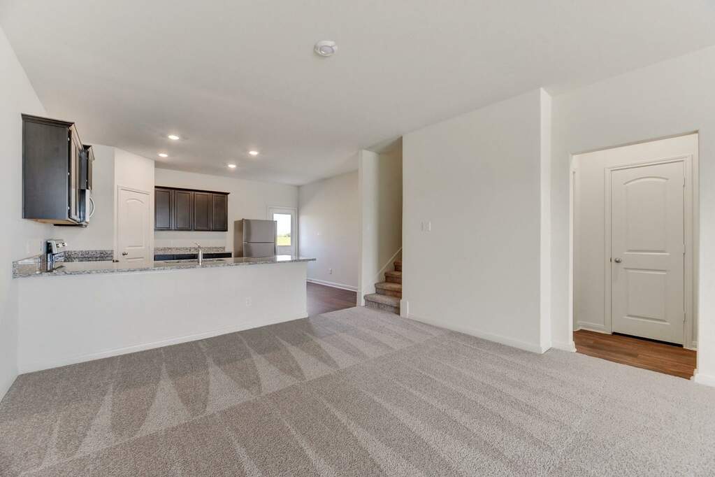 14408 Hacienda Estates Dr, Elgin, TX 78621 MLS 2152777 properties