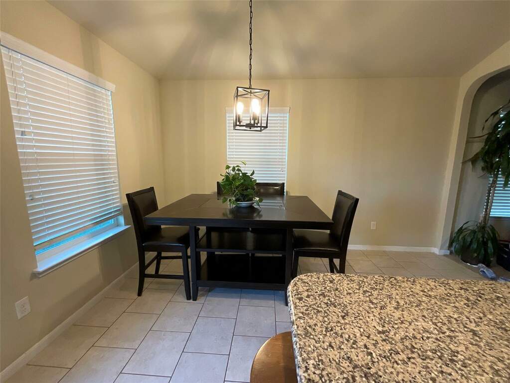 1610 Windridge Dr, Lockhart, TX 78644 MLS 2168734 properties Dallas