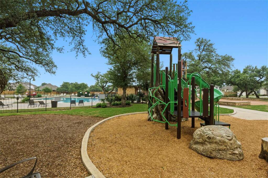 182 Palmillas Dr, Dripping Springs, TX 78620 - More