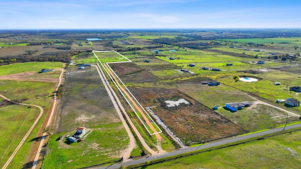 1500 County Rd 465, Coupland, TX 78615 MLS 2250955 properties Dallas