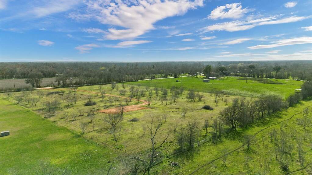 1390 River Park Rd, Luling, TX 78648 MLS 2395446 properties Dallas