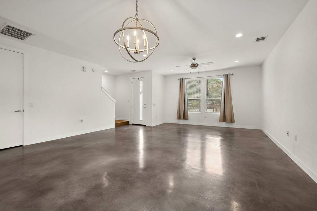 6404 Porter St #1, Austin, TX 78741 - View 4