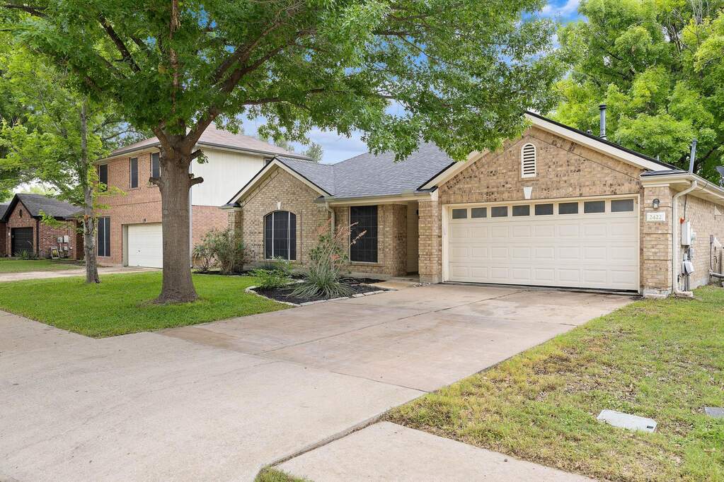 2422 Agarita Trl, Round Rock, TX 78665 - View 3