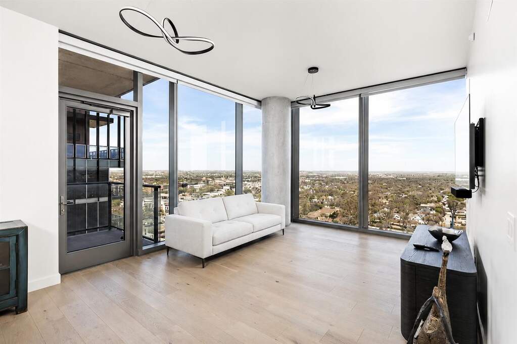 44 East Ave #2907, Austin, TX 78701 - View 2