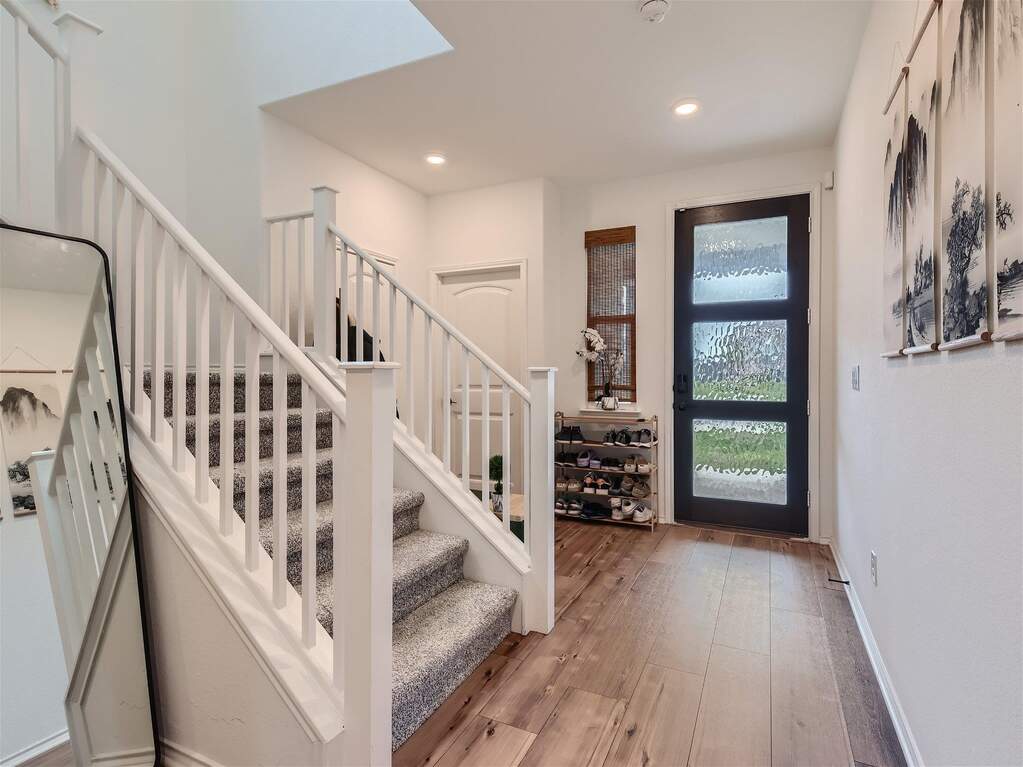 6521 Carriage Pines Dr, Del Valle, TX 78617 - View 3