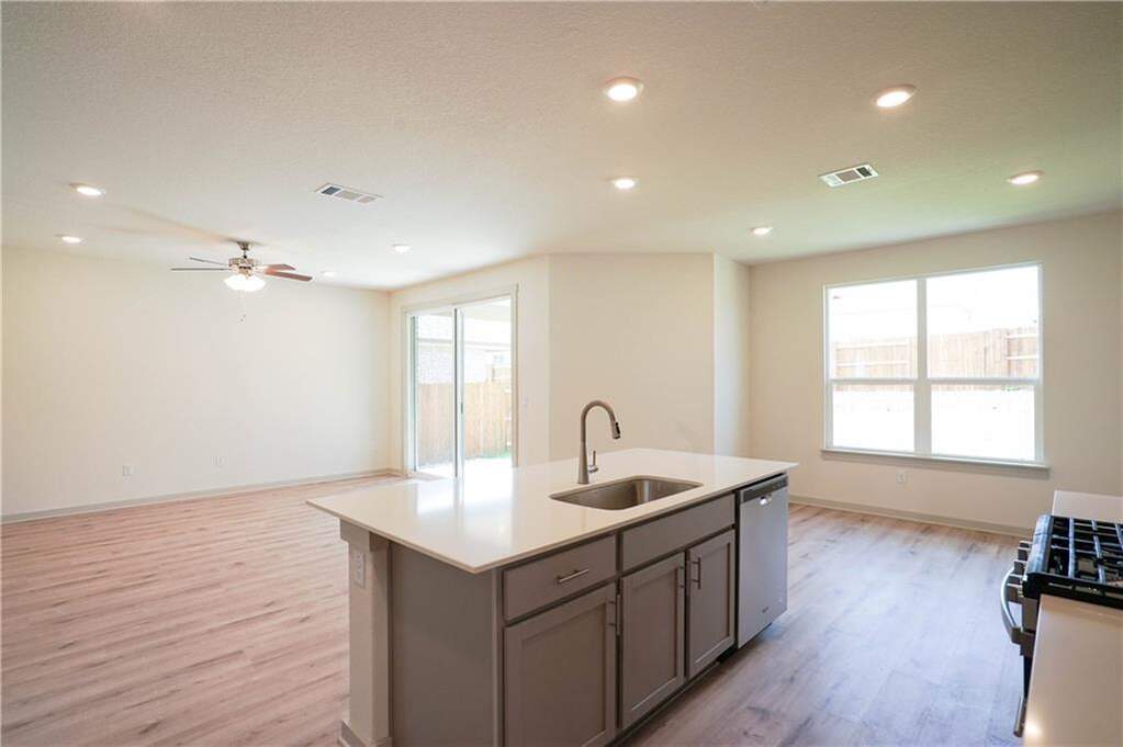 2341 Gabriels Horn Rd, Leander, TX 78641 - More