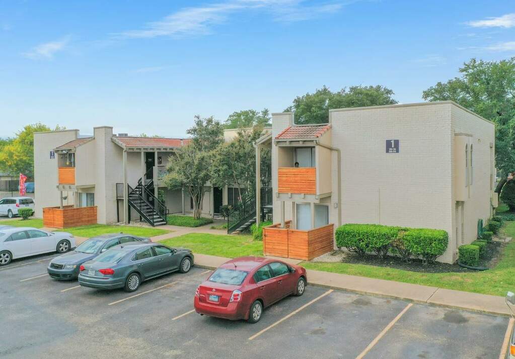 7301 Sanger Ave #204, Waco, TX 76712 | MLS# 4710483 | @properties Dallas