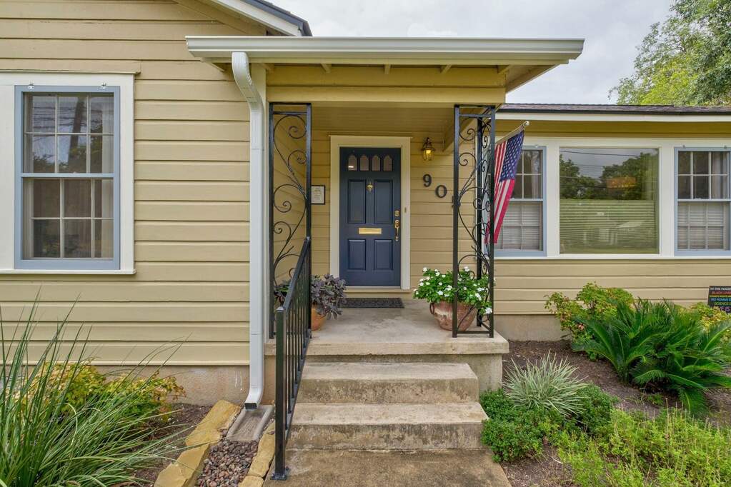 905 Brentwood St, Austin, TX 78757 MLS 4962214 properties Dallas