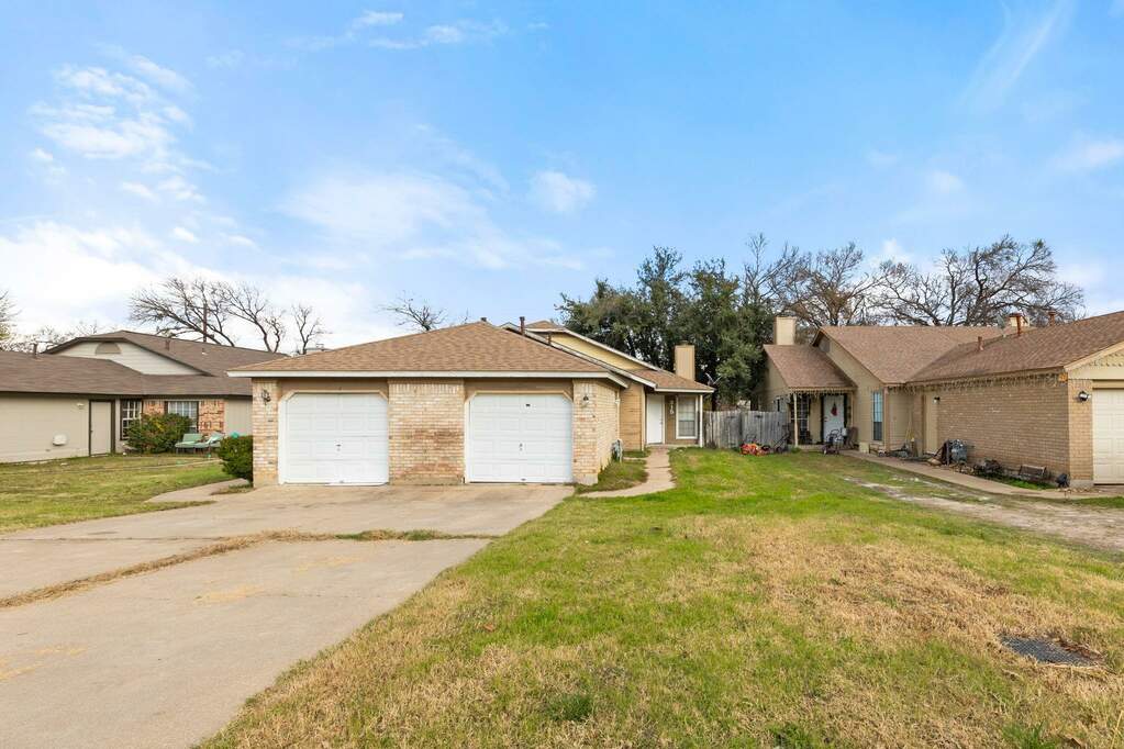 315 Greenlawn Blvd, Round Rock, TX 78664 MLS 5302071 properties