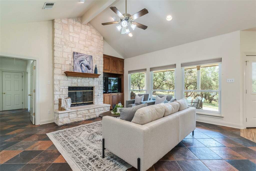 611 Shelton Ranch Rd, Dripping Springs, TX 78620 MLS 5343836