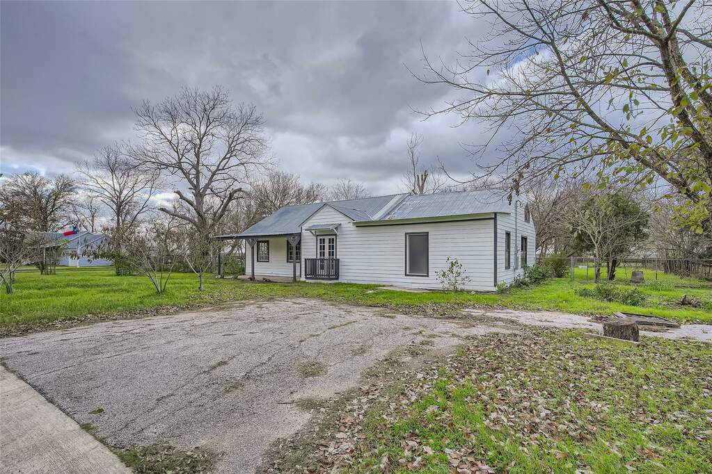 119 Richland Dr, Lockhart, TX 78644 MLS 5388712 properties Dallas