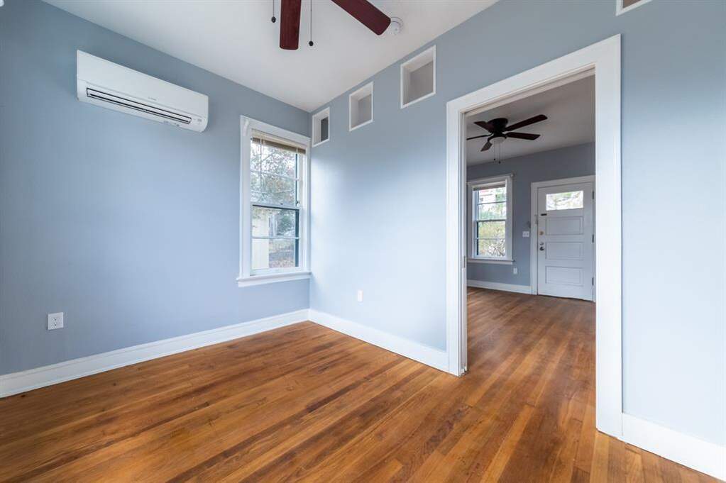 Unloce 3111 Grooms St #C, Austin, TX 78705 | MLS# 5481163 | @properties lone ...