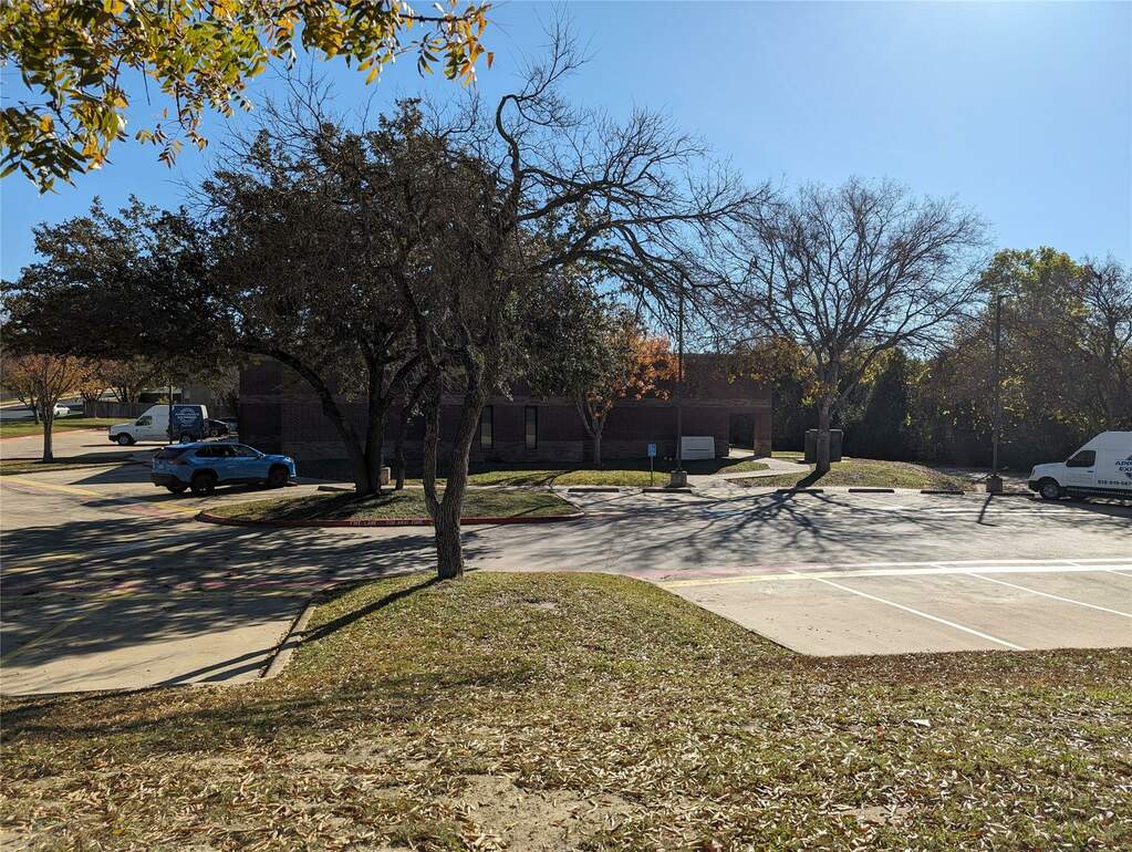 104 Parkview Dr, TX 78626 MLS 5525894 properties