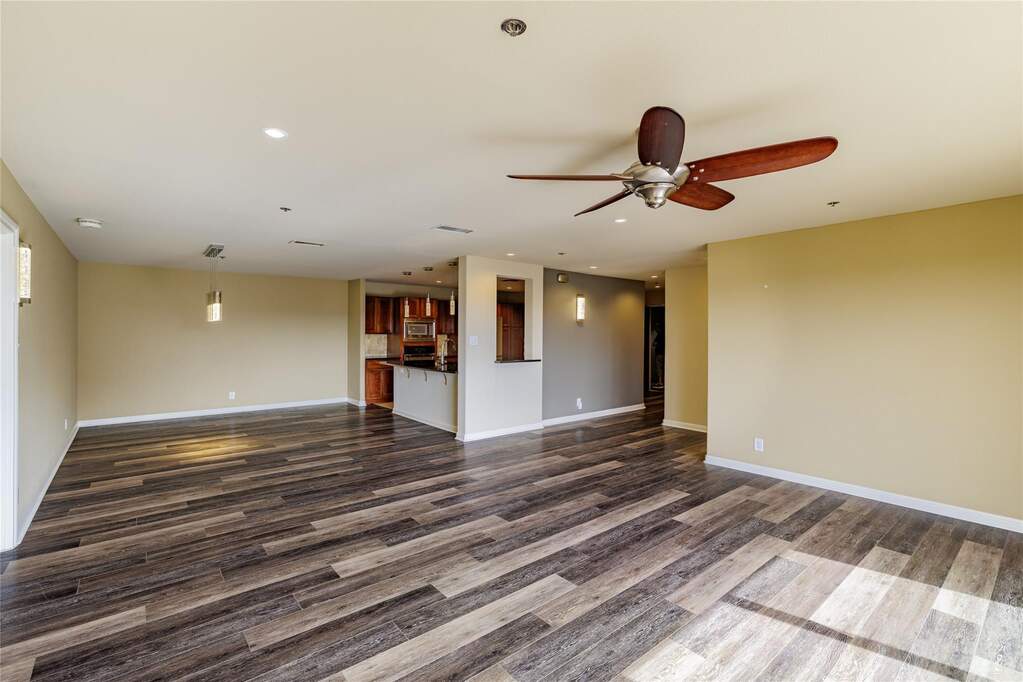 40 N Interstate 35 #6D3, Austin, TX 78701 - View 4