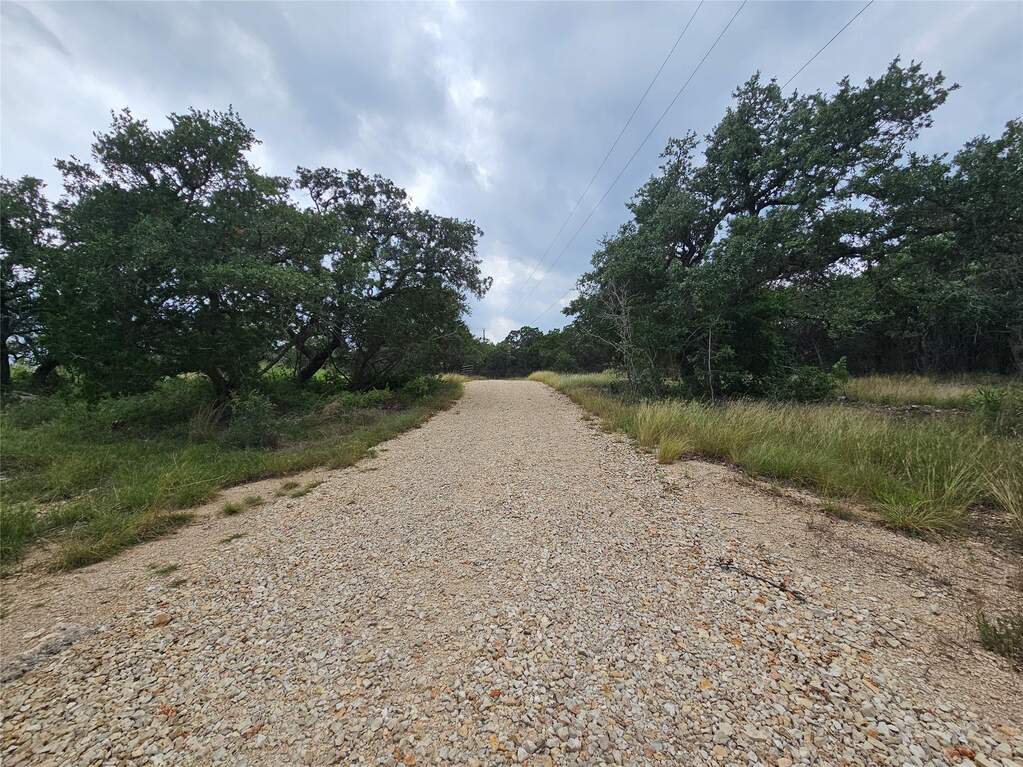 4400 Hilliard Rd, San Marcos, TX 78666 - View 5