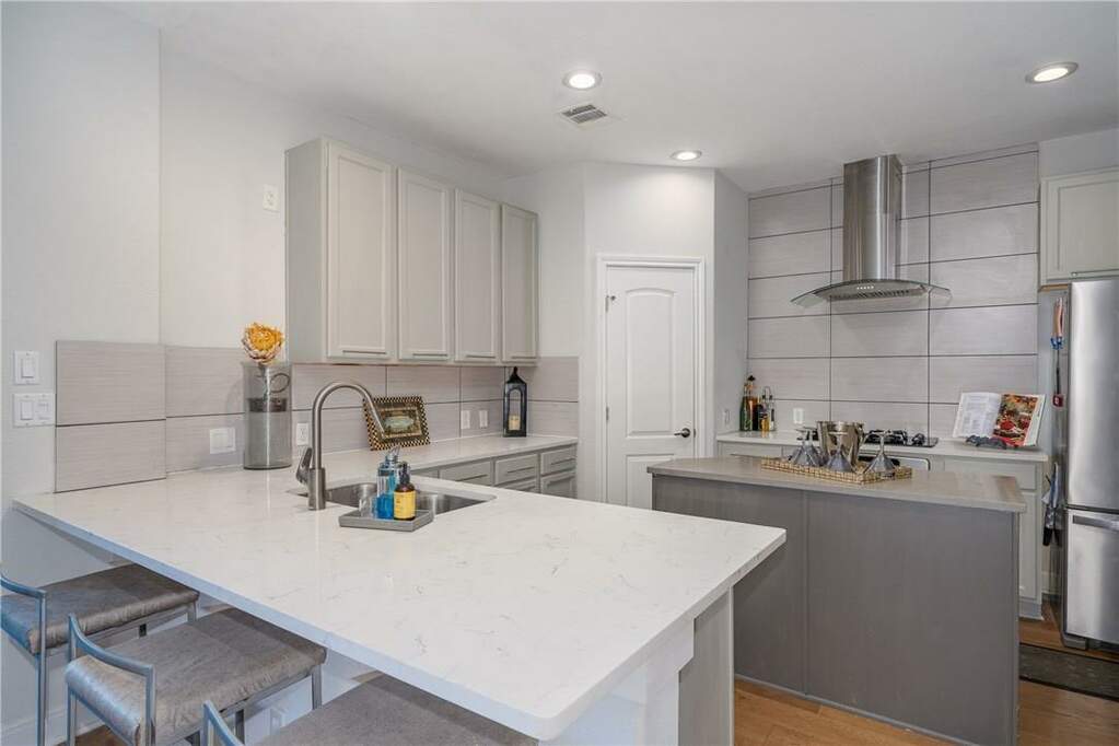 230 Sunrise Ridge Cv, Austin, TX 78738 - View 5
