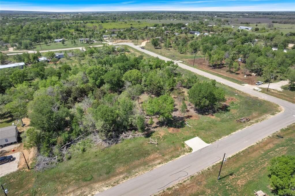 112 Empire St, Elgin, TX 78621 - View 6