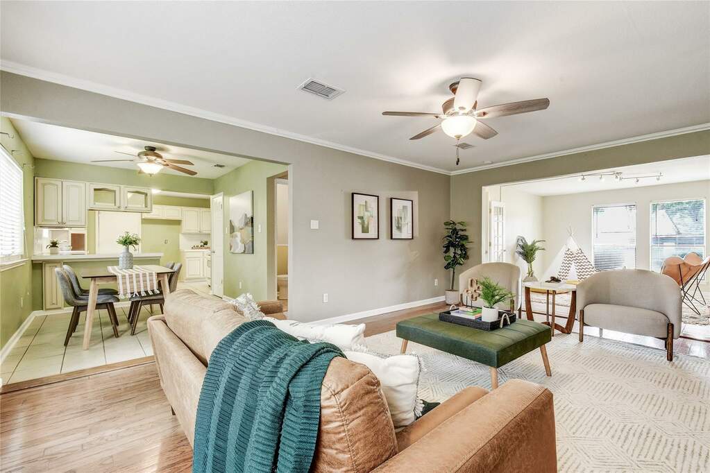 2408 W Messick Loop, Round Rock, TX 78681 MLS 6288860 properties