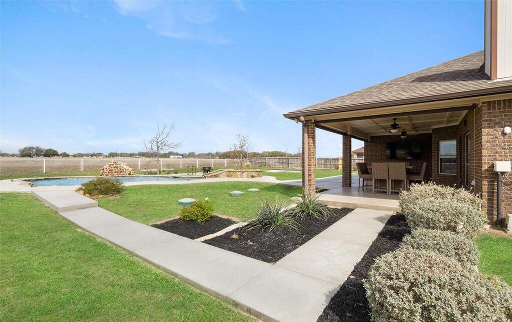 11010 La Paloma Loop W, Salado, TX 76571 - View 5