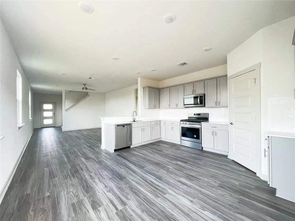 7713 Jacobean Way, Austin, TX 78724 | MLS# 7024782 | @properties lone ...