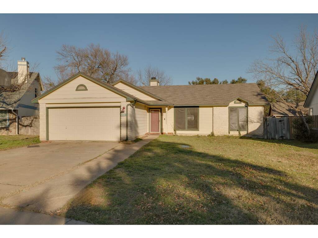 2105 Primrose Trl, Round Rock, TX 78664 | MLS# 7714301 | @properties Dallas
