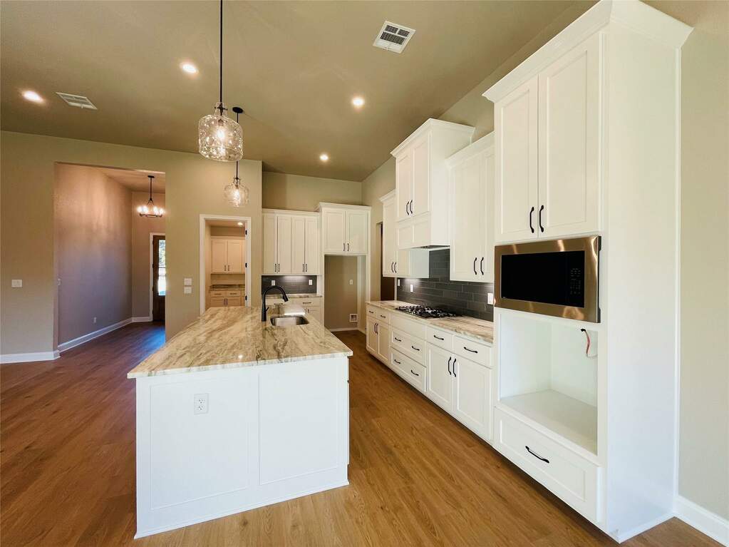 11163 Golden Eagle Ave, Salado, TX 76571 MLS 8352508 properties