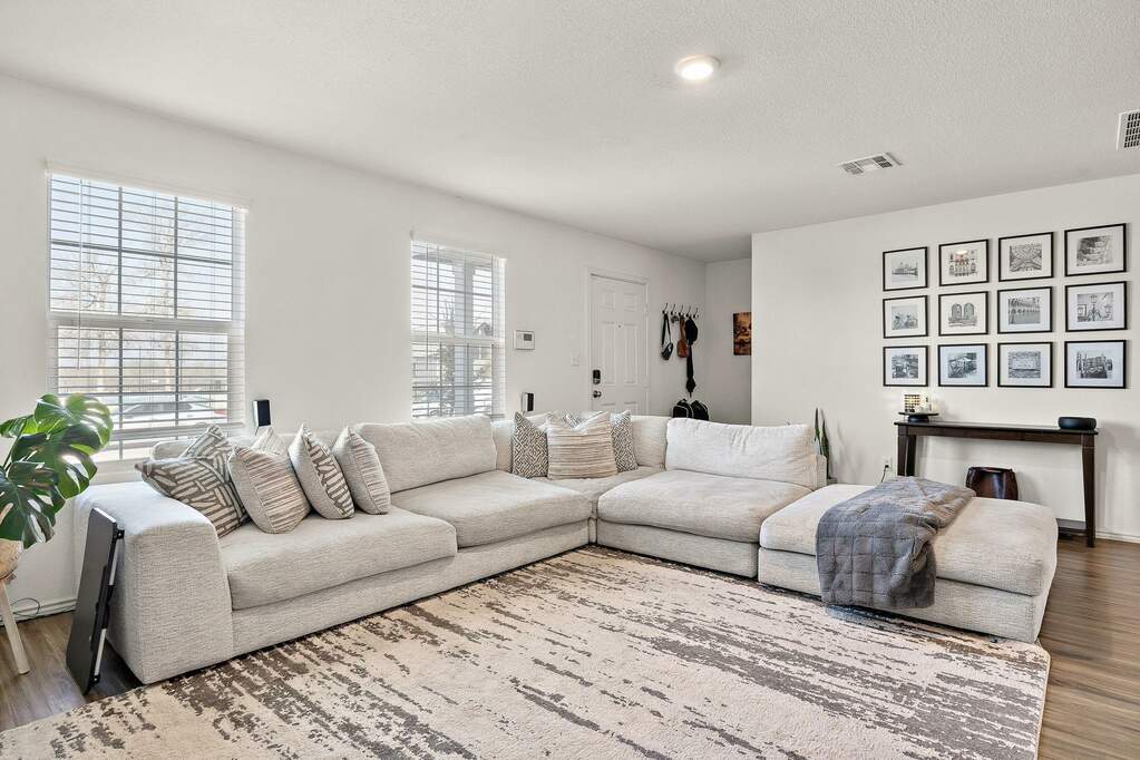 13413 Mussel Run, Elgin, TX 78621
