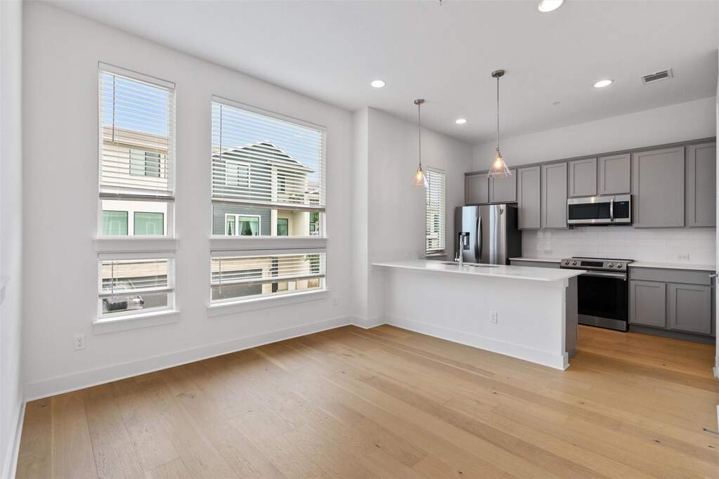 2050 Lohmans Spur Rd Unit 804, Lakeway, TX 78734, Lakeway