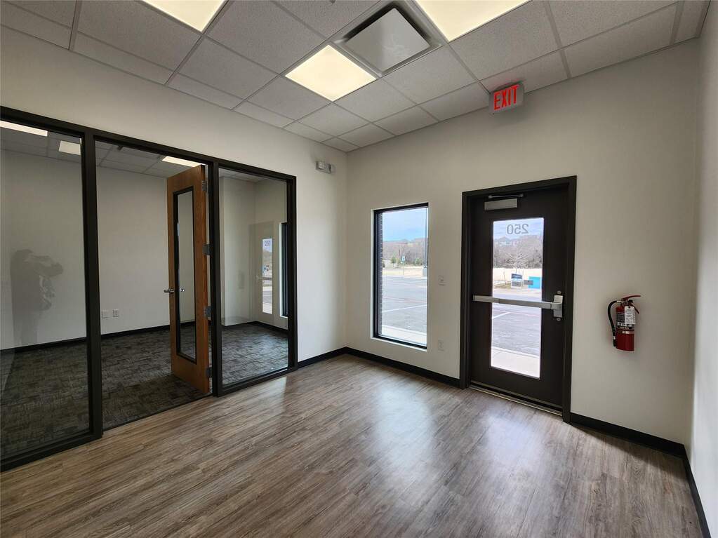 2261 Gattis School Rd #250, Round Rock, TX 78664 - More