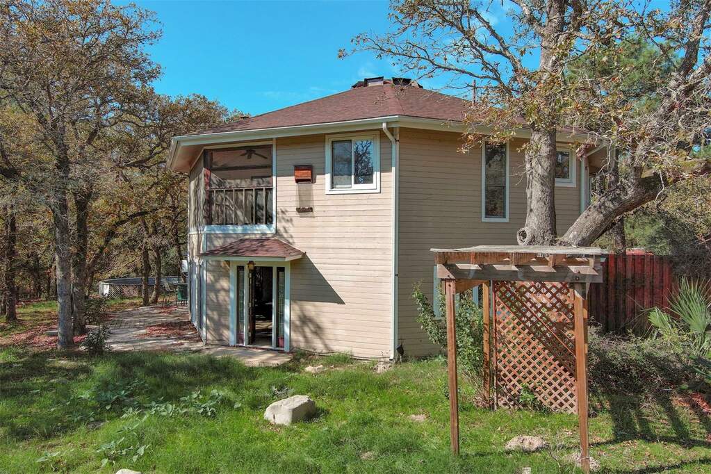 1015 Sand Hills Rd, Red Rock, TX 78662 MLS 9027647 properties Dallas