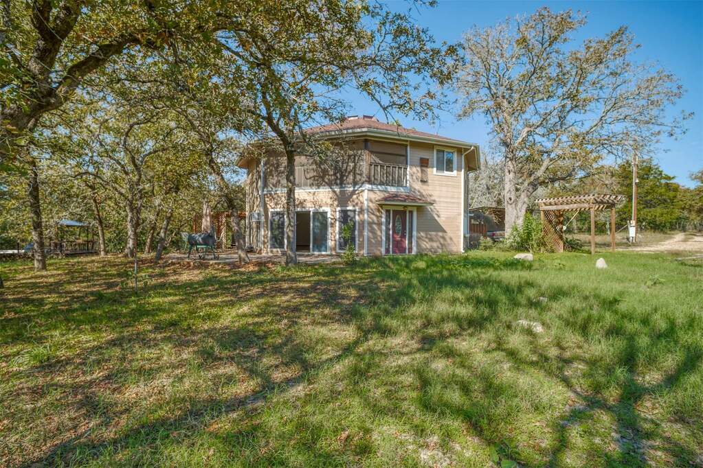 1015 Sand Hills Rd, Red Rock, TX 78662 MLS 9027647 properties Dallas