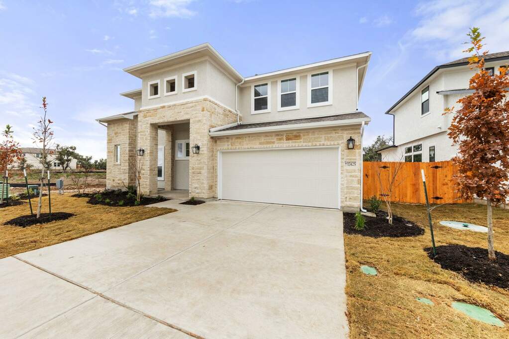 17425 Hattie Trace, Austin, TX 78738 MLS 9048972 properties