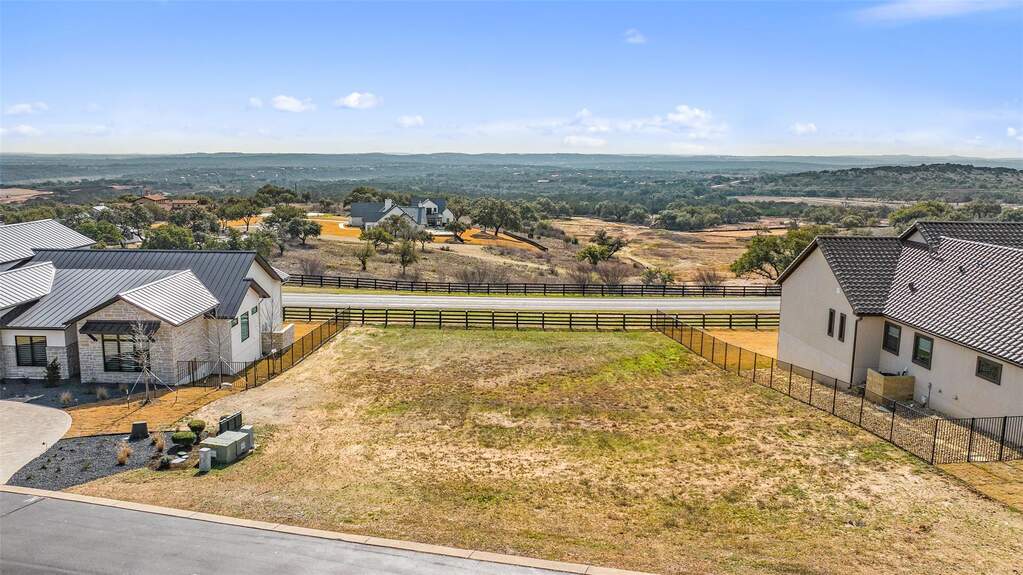 1409 Majestic Hills Blvd, Spicewood, TX 78669 - View 3