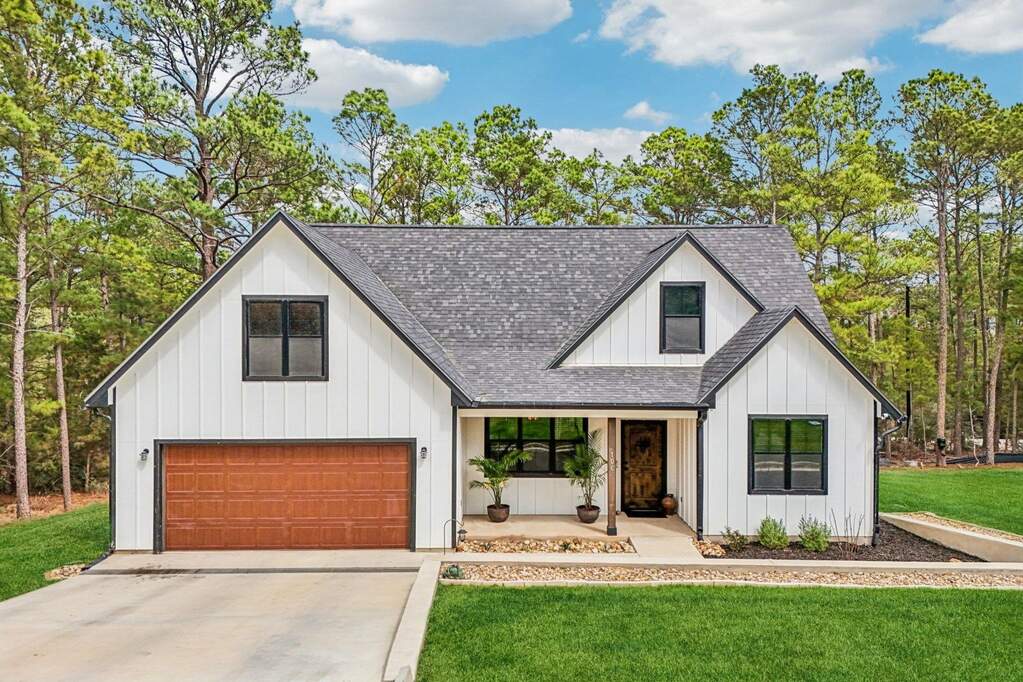 106 Kahuku Ct, Bastrop, TX 78602 - View 3