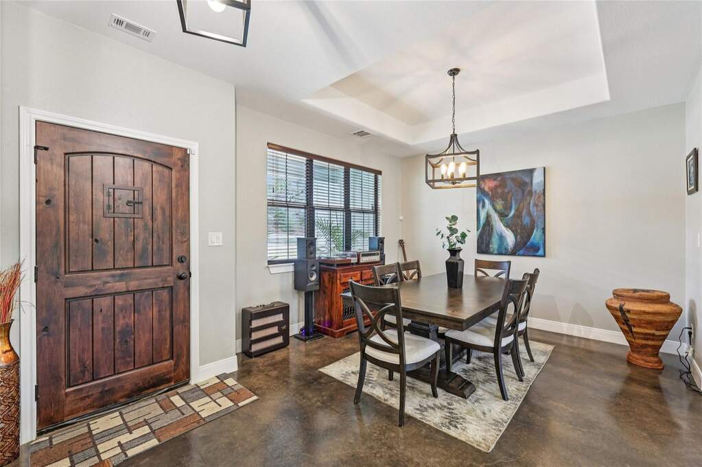 106 Kahuku Ct, Bastrop, TX 78602 - More