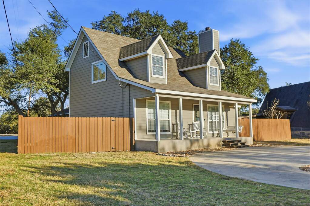 2325 Lakeshore Dr, Canyon Lake, TX 78133 - View 5