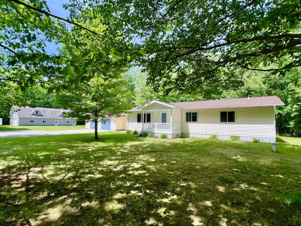1454 Sand Road, Cheboygan, MI 49721 MLS 201828952 properties REMI