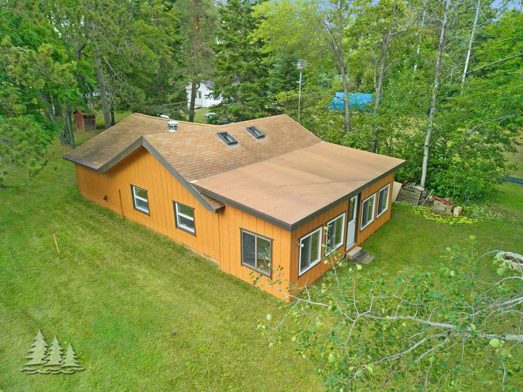 2271 Co Rd 612, Lewiston, MI 49756 - More