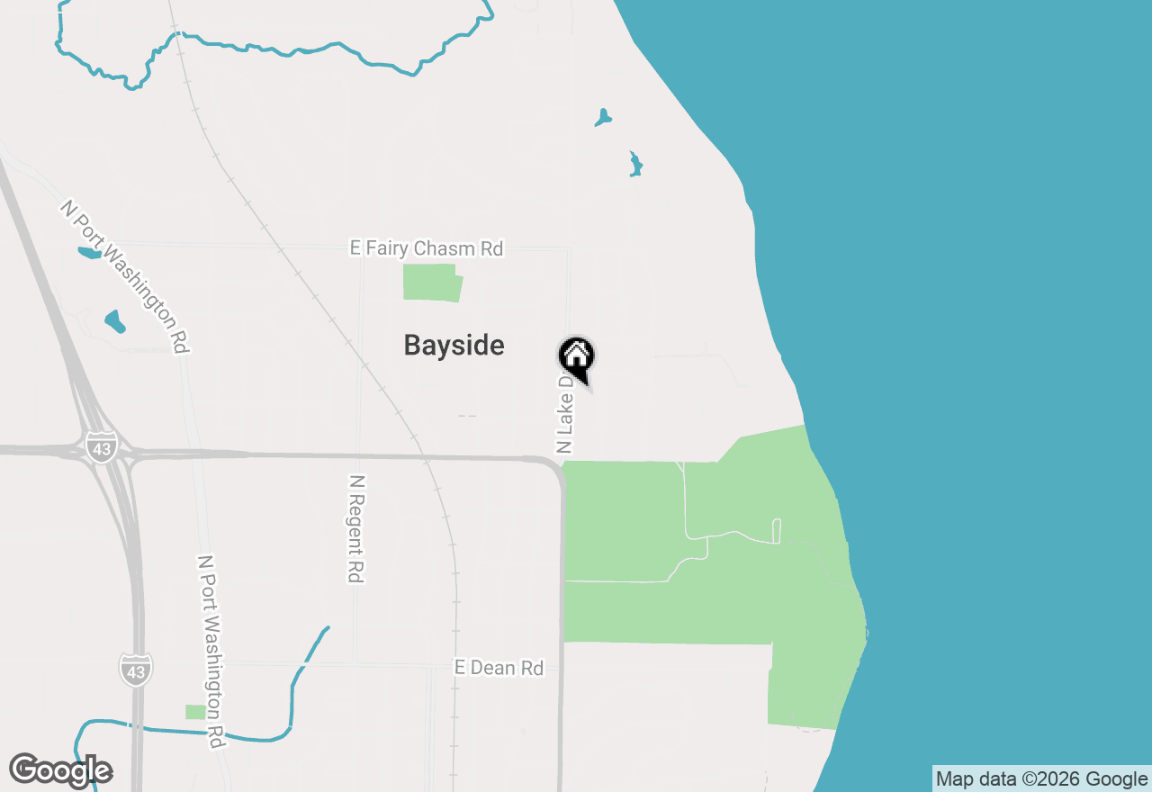 Map of 8934 N Lake Dr, Bayside, WI 53217