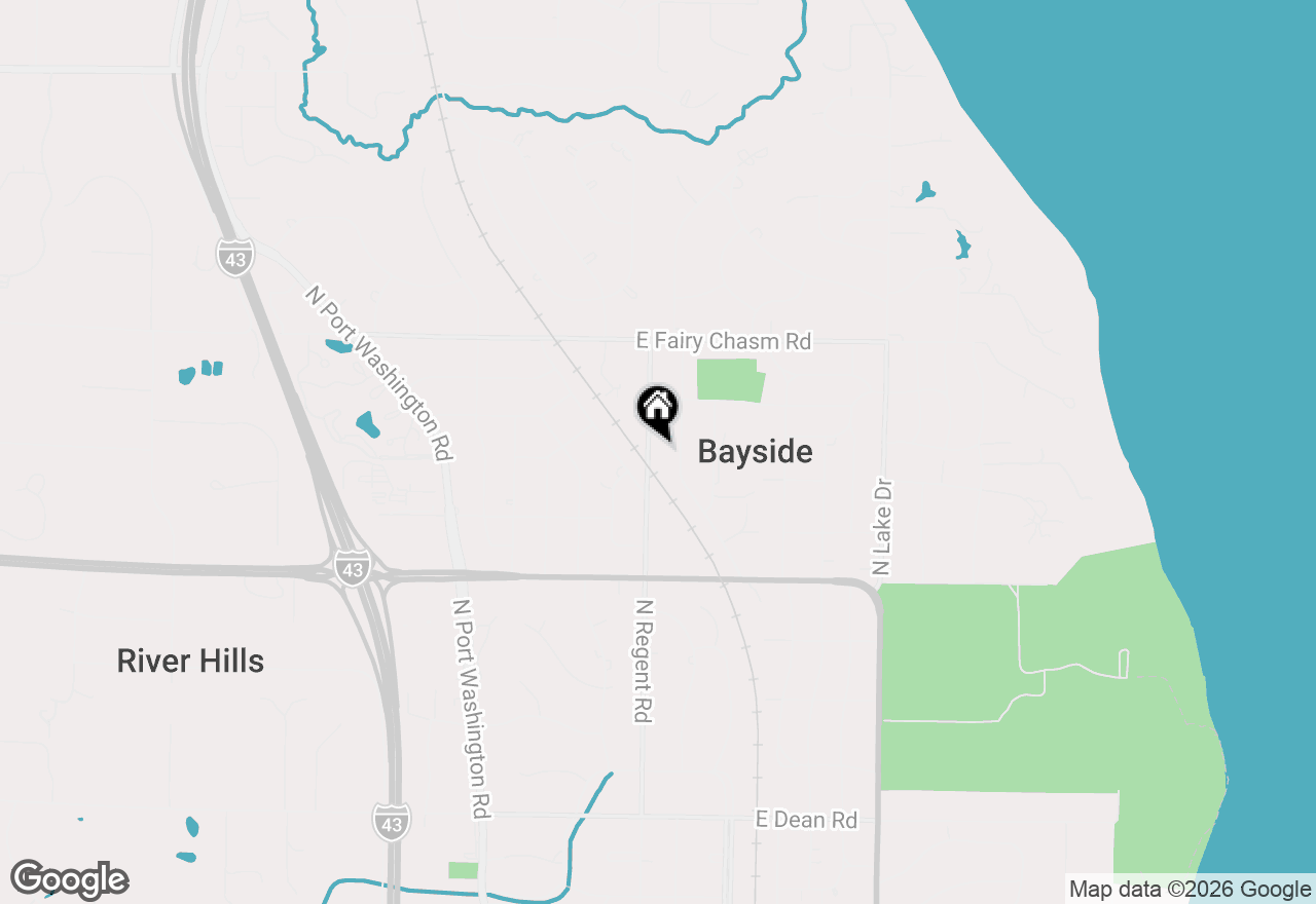 Map of 9032 N Regent Rd, Bayside, WI 53217