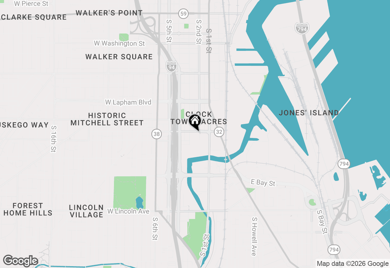 Map of 215 W Maple St #105, Milwaukee, WI 53204