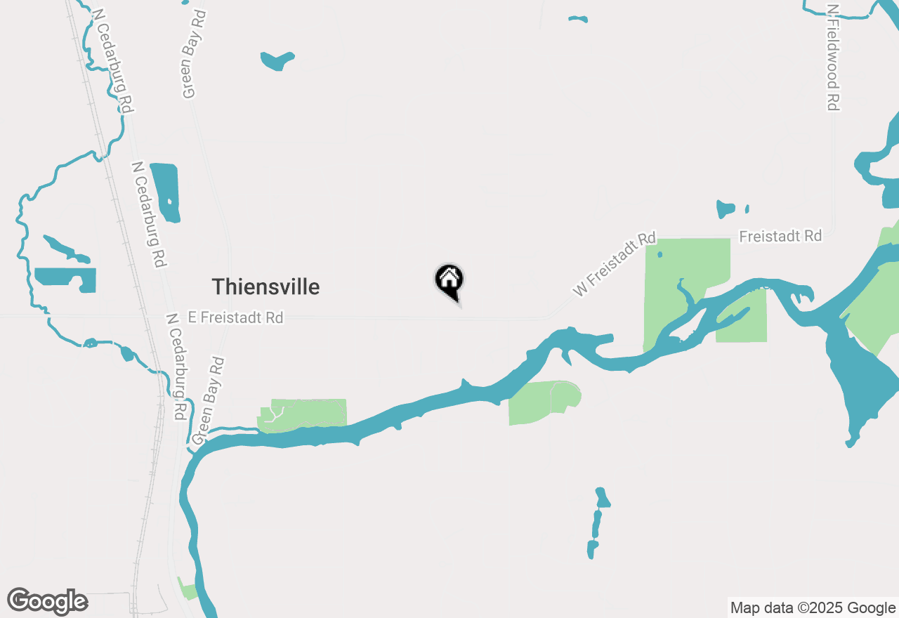 Map of 704 E Freistadt Rd, Thiensville, WI 53092