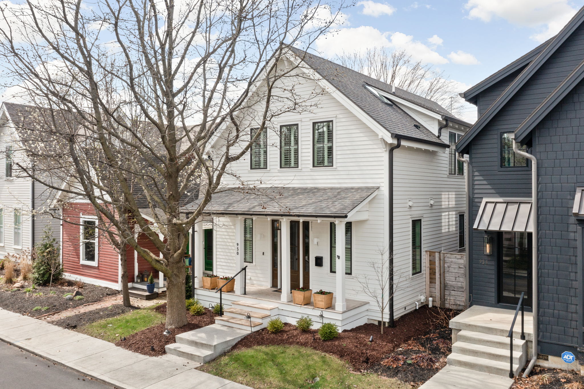 950 Stillwell Street