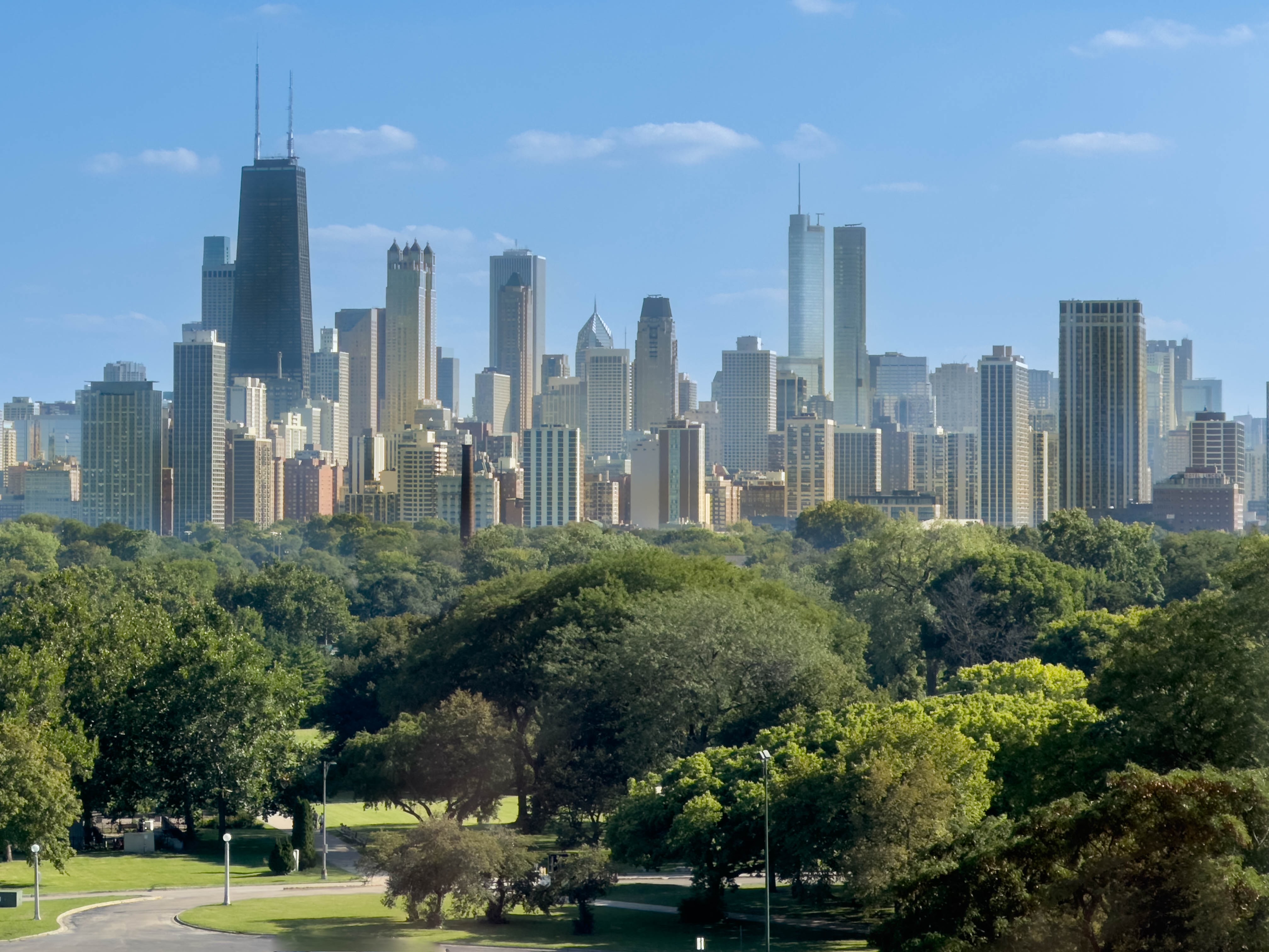 2800 N Lake Shore Drive #902