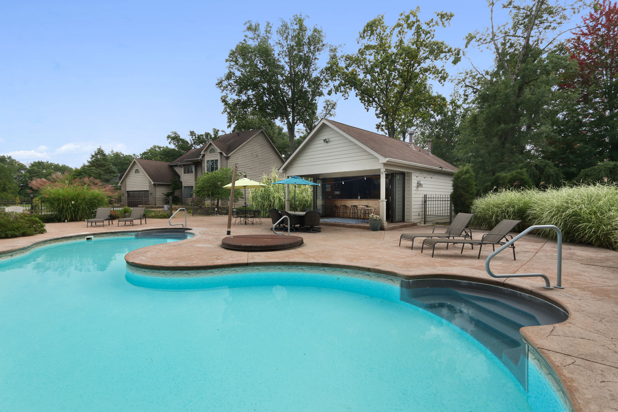 3052 Thornhill Court