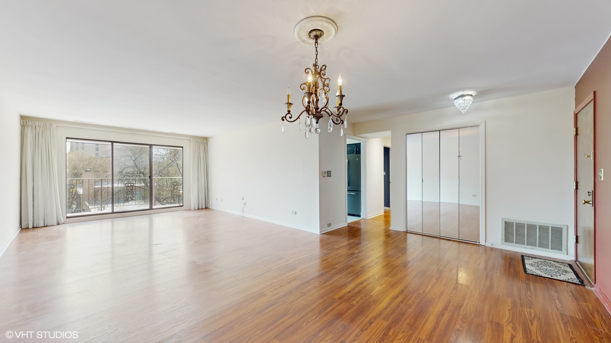 5200 Oakton Street #405