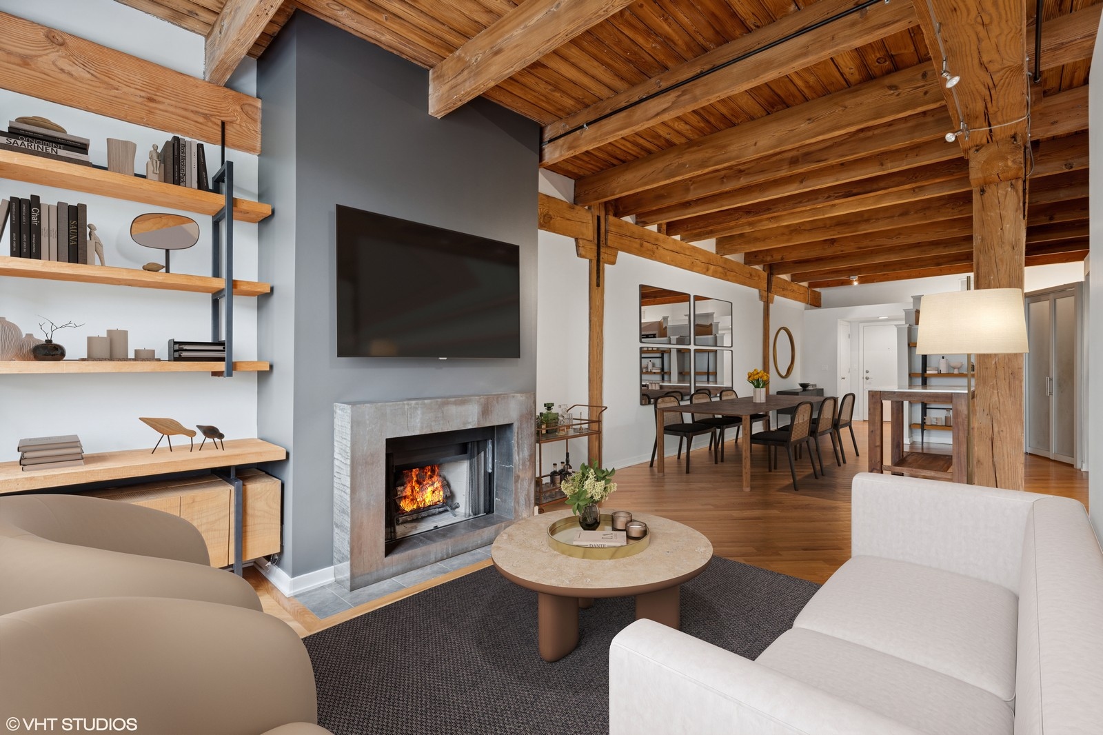 3201 N Ravenswood Avenue #203