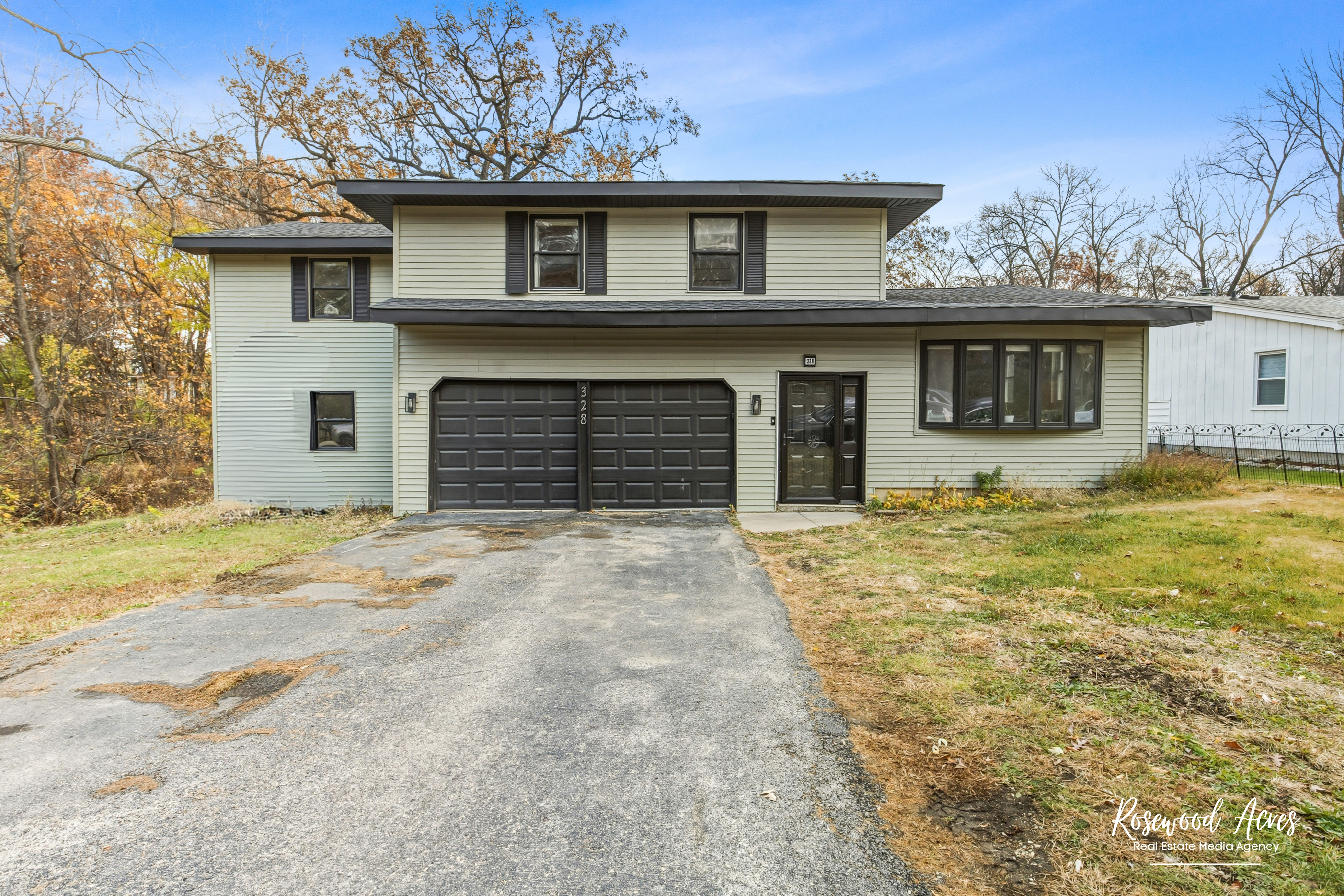 328 N Brookshore Drive